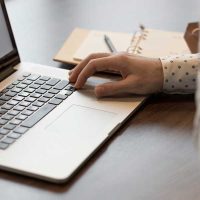 high-angle-business-man-with-laptop